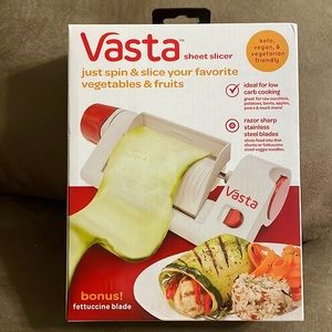 NIB Vasta Sheet Slicer Spin & Slice Vegetables & Fruits bonus fettuccine blade